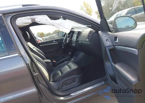 2014 Volkswagen Tiguan R-Line z USA, uszkodzony, nr VIN WVGBV3AX0EW120890